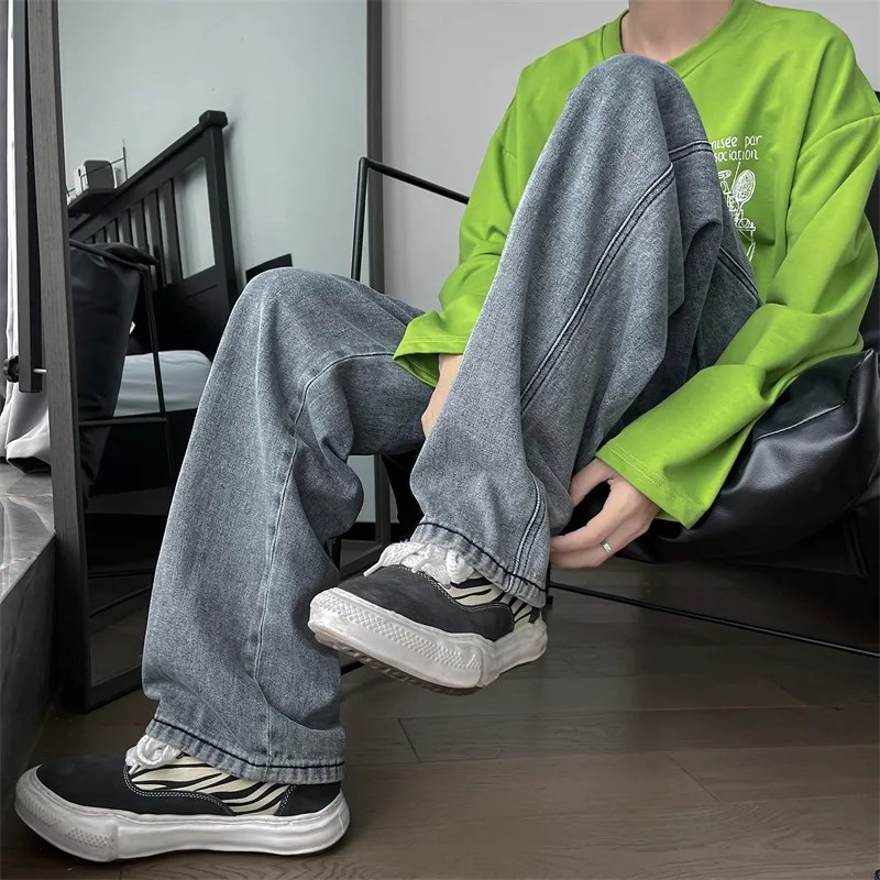 Classic Straight Leg Jeans Men Korean Fashion Trends Vintage Streetwear Bottoms Teen Baggy Distressed Denim Pants Casual Clothes