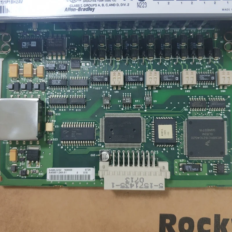 Allen-Bradley AB SLC 8-точечный аналоговый входной модуль 1746-NI8