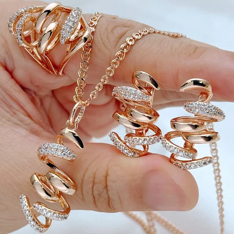 Комплект ювелирных украшений Kinel Hot 585 розового золота с цирконом