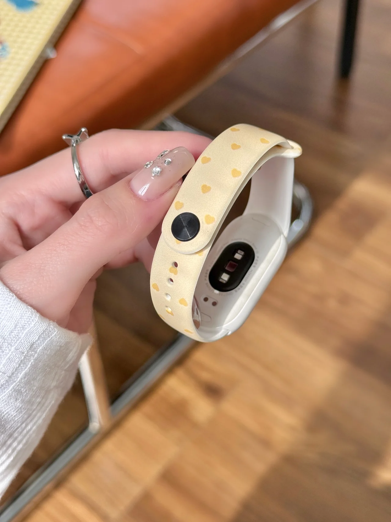 Фото Силиконовый ремешок Pastel Mini Heart для Xiaomi Band 8, 9, 10, Macaron Tiny Heart, приятный для кожи спортивный аксессуар для девочек-подростков №4