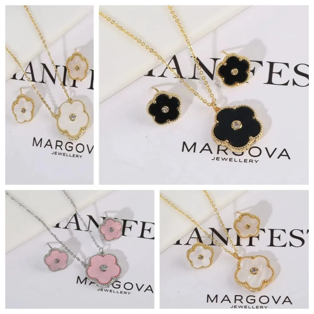 

2023 Hot Selling Luxury Plant Flower Five Leaf Petal Pendant Necklace Earrings Jewelry Set Women's Zircon Luxury Gift