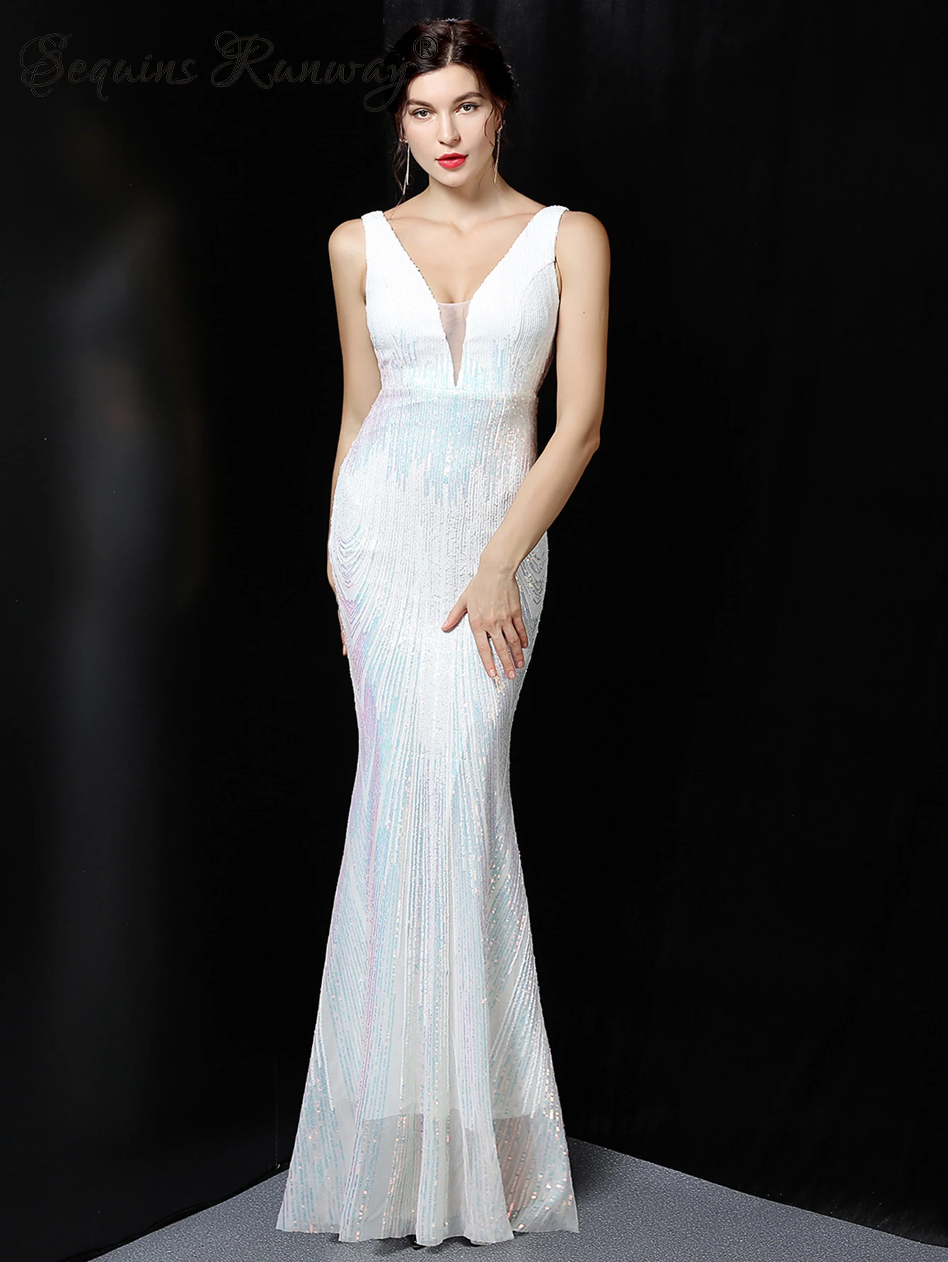 Женское длинное платье с блестками сексуальное летнее открытой спиной