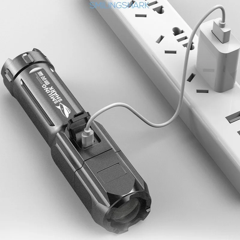 Портативный мощный светодиодный фонарик с зарядкой от USB Тактический