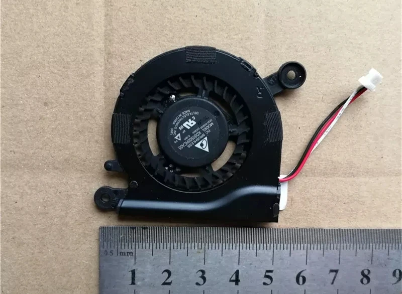 

Новый охлаждающий вентилятор для ноутбука Samsung NP 905S3G 915S3G 910S3G 906S3G