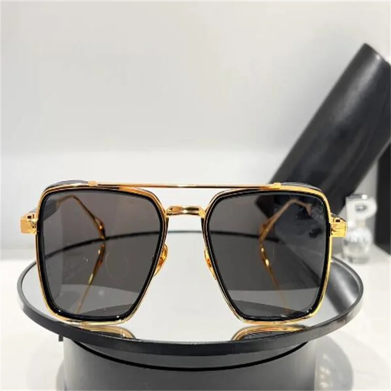 

Fashion Luxury Sunglasses For Men Women THE PADKYLOB Designers Style Anti-Ultraviolet Retro Plate Square Frame Glases Random Box