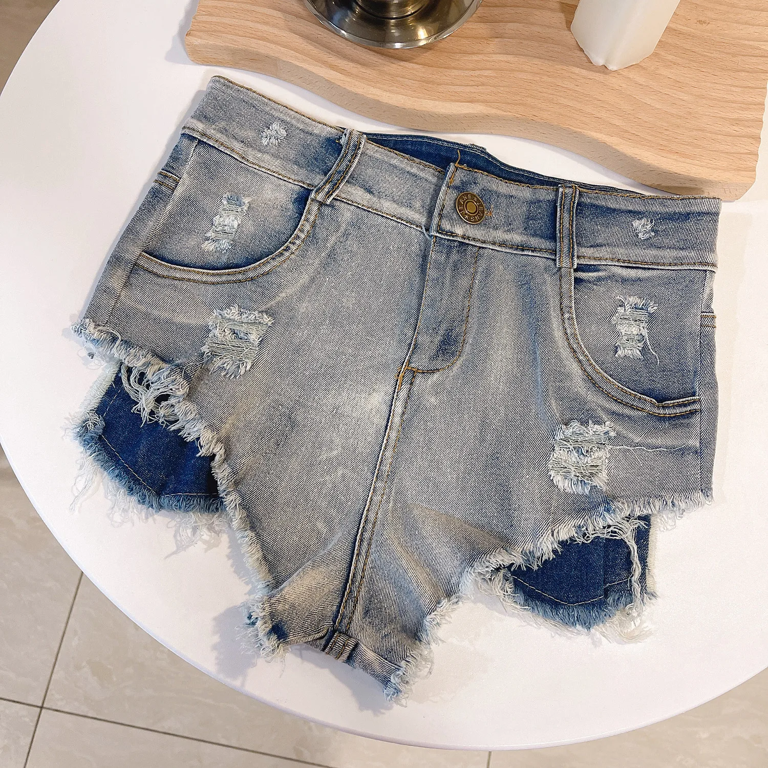 

2023 New Summer Women's Sexy High Waisted Raw Edge Hole Jeans Denim Shorts Sky Blue S-XXL