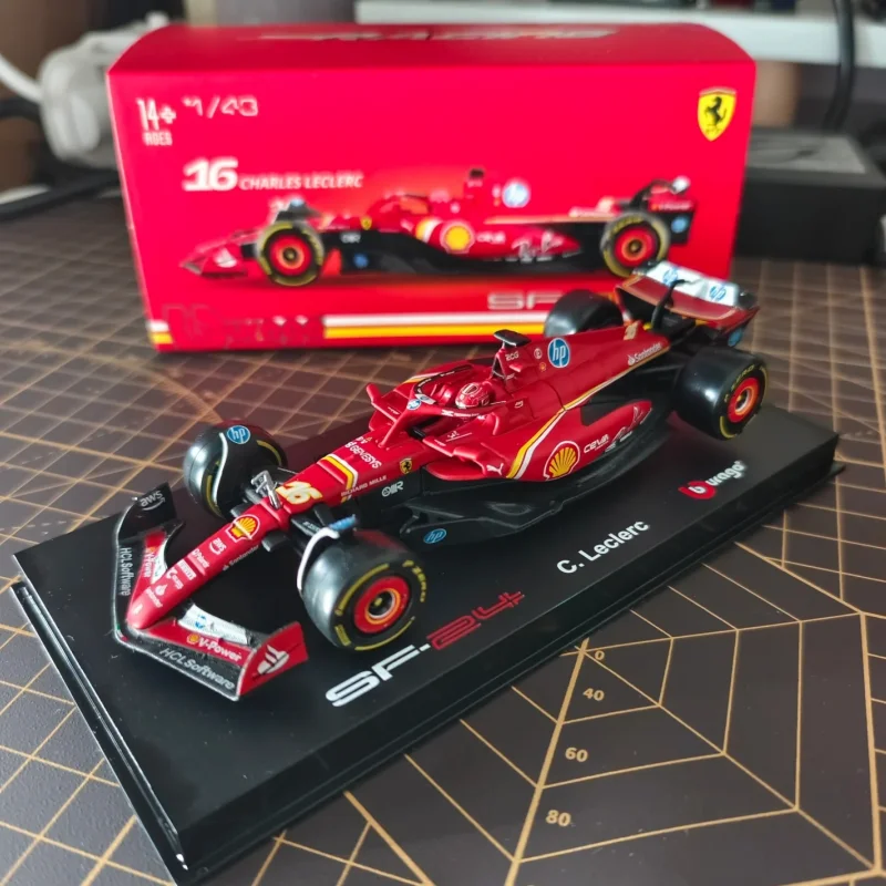 Миниатюрная литая под давлением модель из сплава Bburago 1:18 Ferrari SF-24 Formula 1racing #