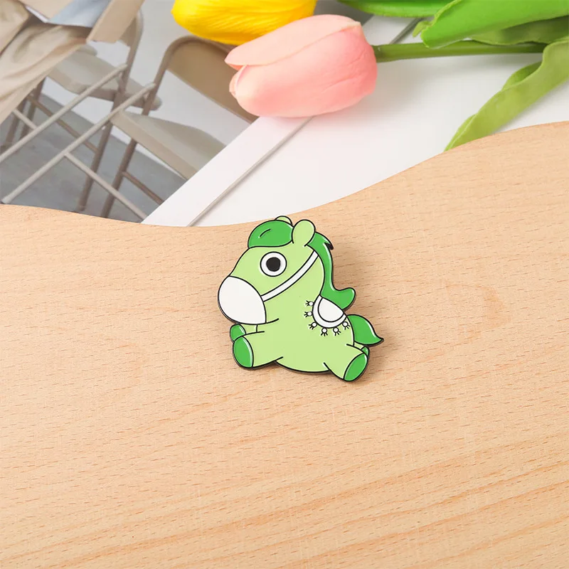 XEDZ здоровая зеленая эмалированная брошь с лошадью мультяшный милый крутой пони