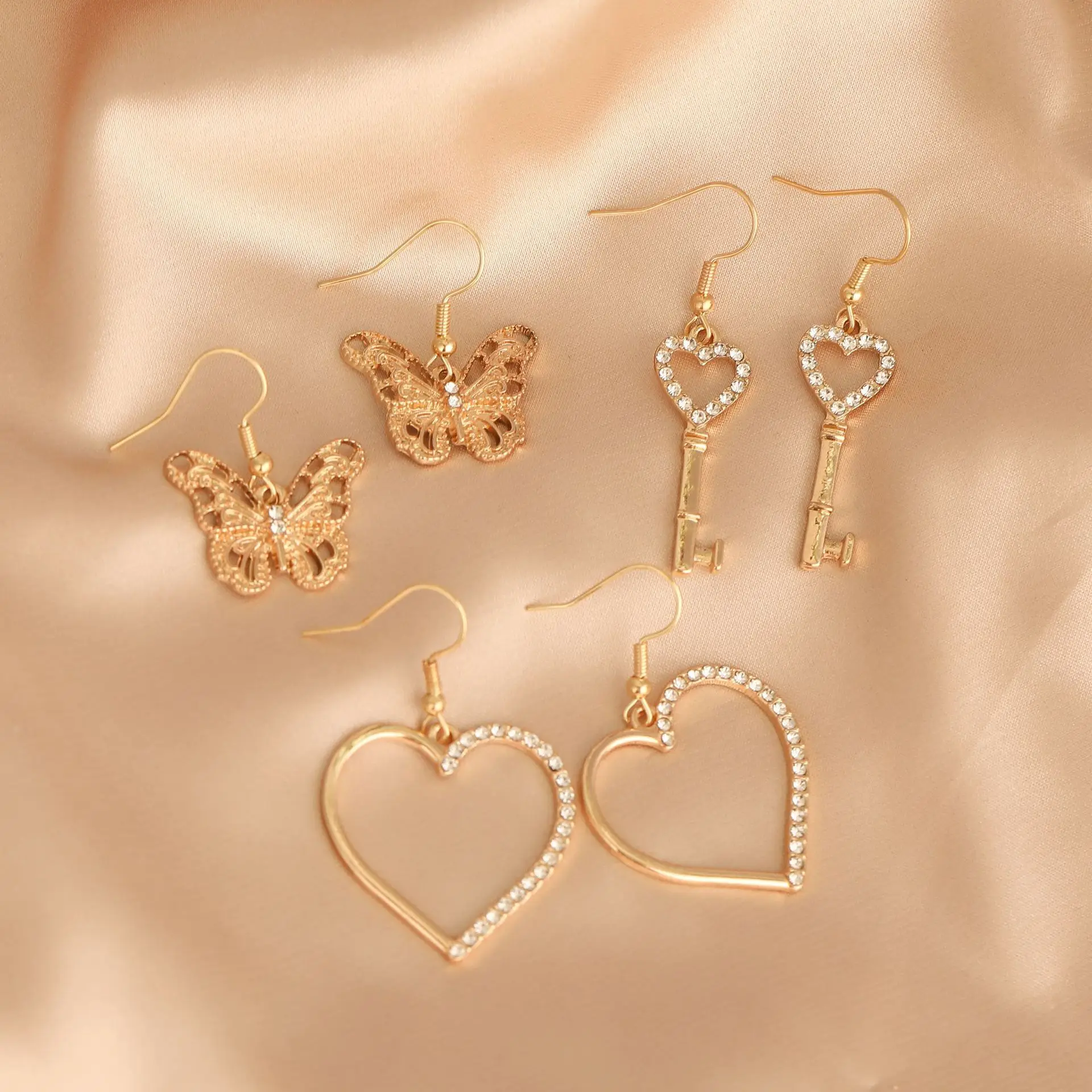 

2022 Simple Butterfly Earrings Inlaid Zircon Love Key Earrings Delicate Personalized Jewelry Accessories Anniversary Gift