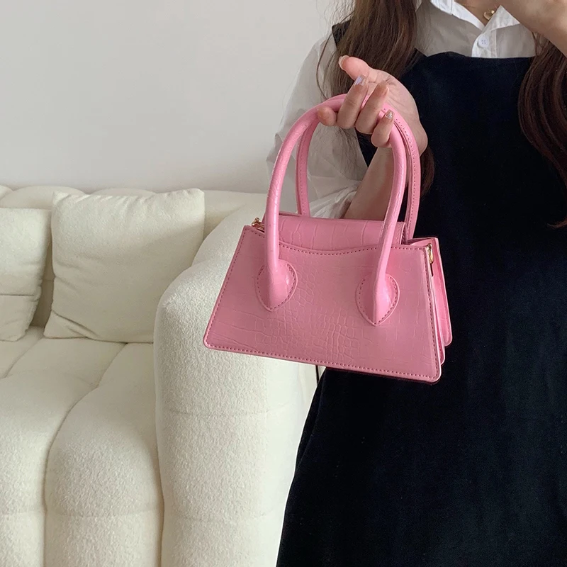 

Fashion Pink Small Square Women Clutch Purse Handbags New Simple Ladies Messenger Bag Solid Color Female Shoulder Crossbody Bags