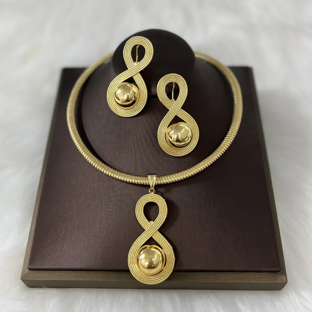 

Dubai Gold Plated Jewelry Set for Women 2022 New Design Necklace and Earrings Jewelry Set for Bride Brazilian Weddings Gift