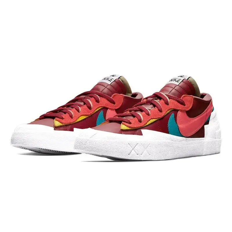 Nike Blazer Low Sacai KAWS Красные кроссовки