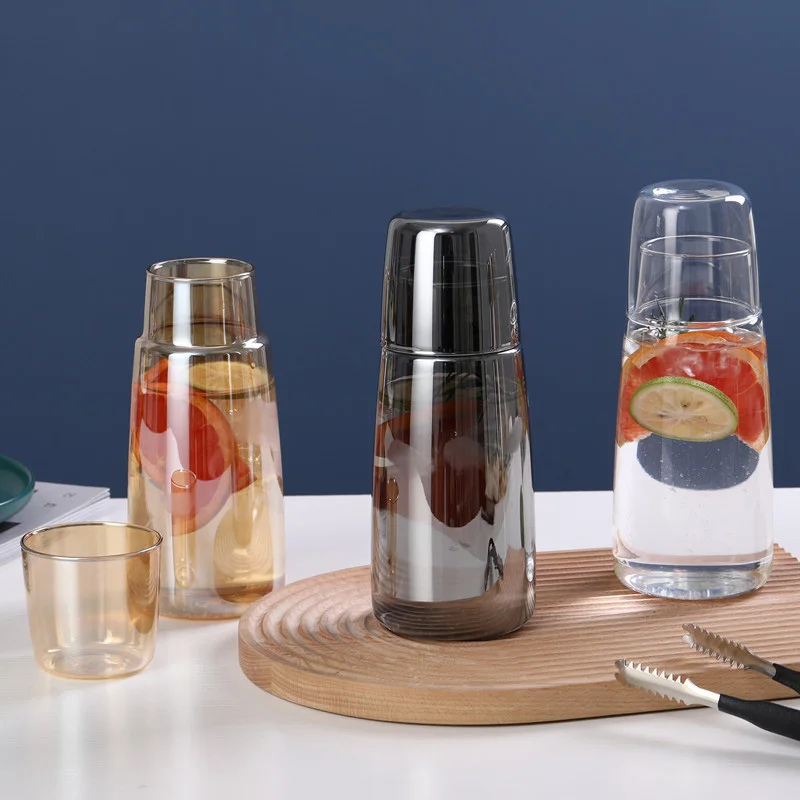 

2022 Glass Water Bottle With Glass Cup Set Drinkware Bedside Carafe with Tumbler Glasses Drinking Pitcher for Milk Beverage Tea