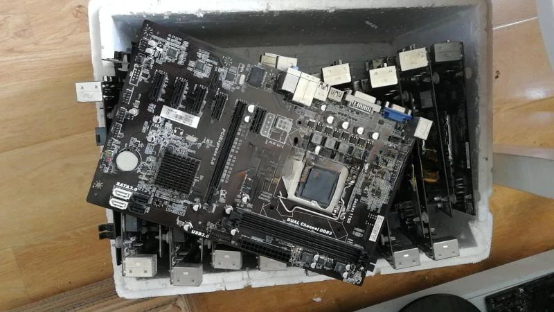 Для Seven Rainbows C. H81A V2.0 6-карта Основная плата 1150 DDR3 Поддержка 3060 3080 Скоростной