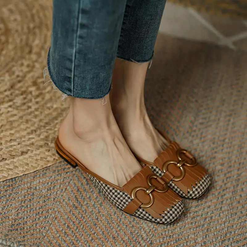 

Women Low Heel Slippers Slip-On Metal Buckle Square Heel Soft Ladies Slides Retro Casual Solid Sandals Females Shoes Comfortable