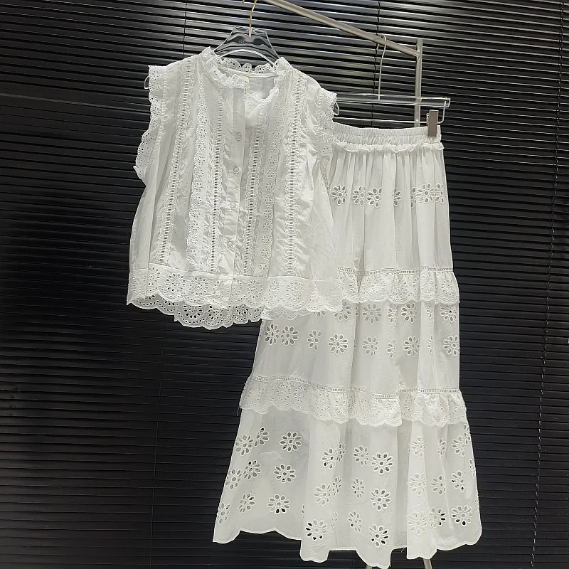 Женская блузка без рукавов на пуговицах с вышивкой + длинные юбки рюшами летние