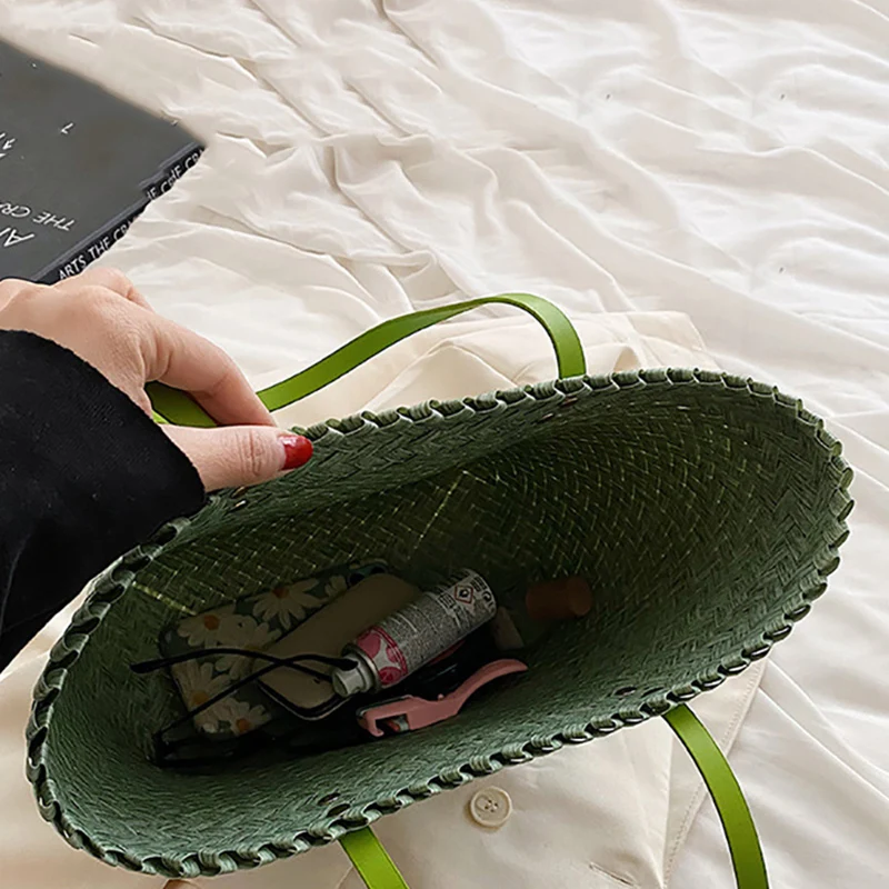 Сумка-тоут женская Соломенная вместительный саквояж на плечо в простом стиле