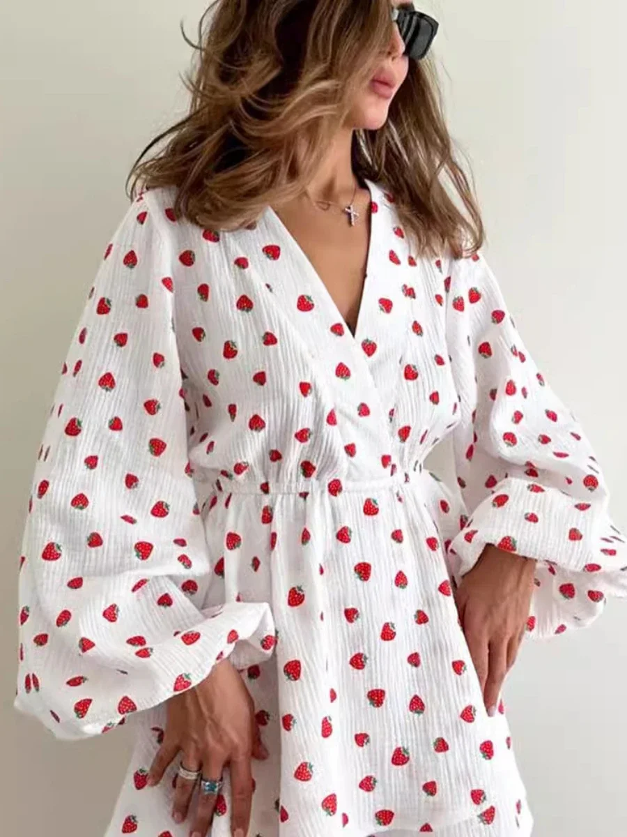 Bornladies 100% хлопок пышное платье с длинными рукавами клубничный принт v-образным