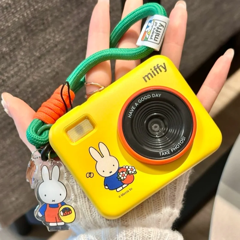 Фото В наличии: Оригинальная складная CCD-камера серии Miffy, лимитированная серия к 70-летию, милый мультяшный декоративный элемент, подарок. №2