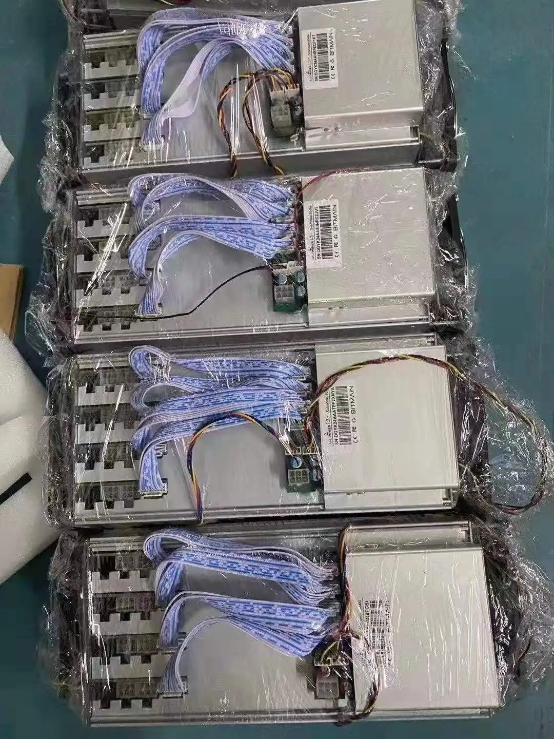 Майнер ASIC ANTMINER L3 + 504MH/S 1.6J/MH с PSU Scrypt Litecoin LTC DOGE