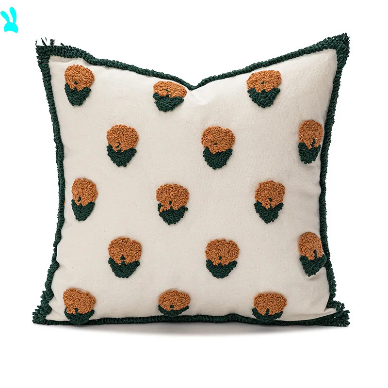 Бархатные чехлы для подушек BUNNY FiFi с вышивкой