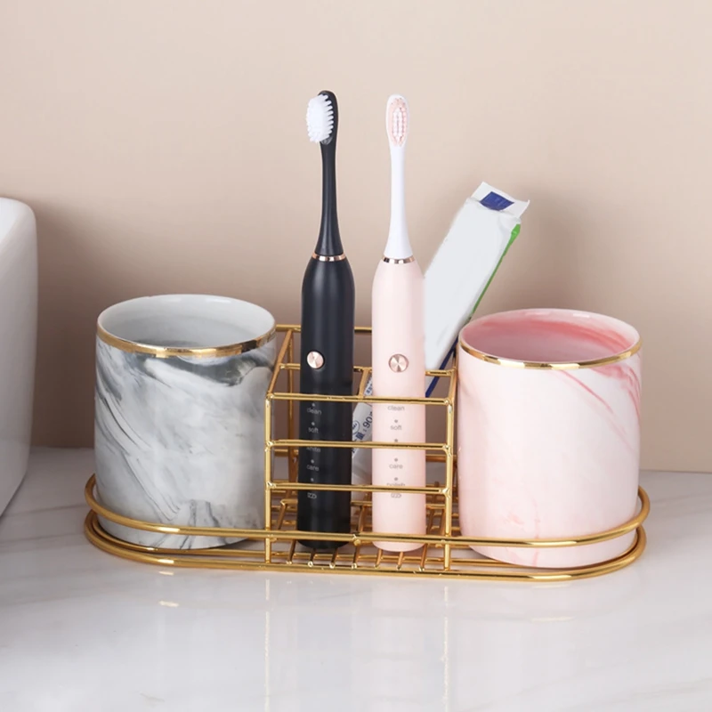 Настенная полка для хранения бритв ванной комнаты косметическая компактная