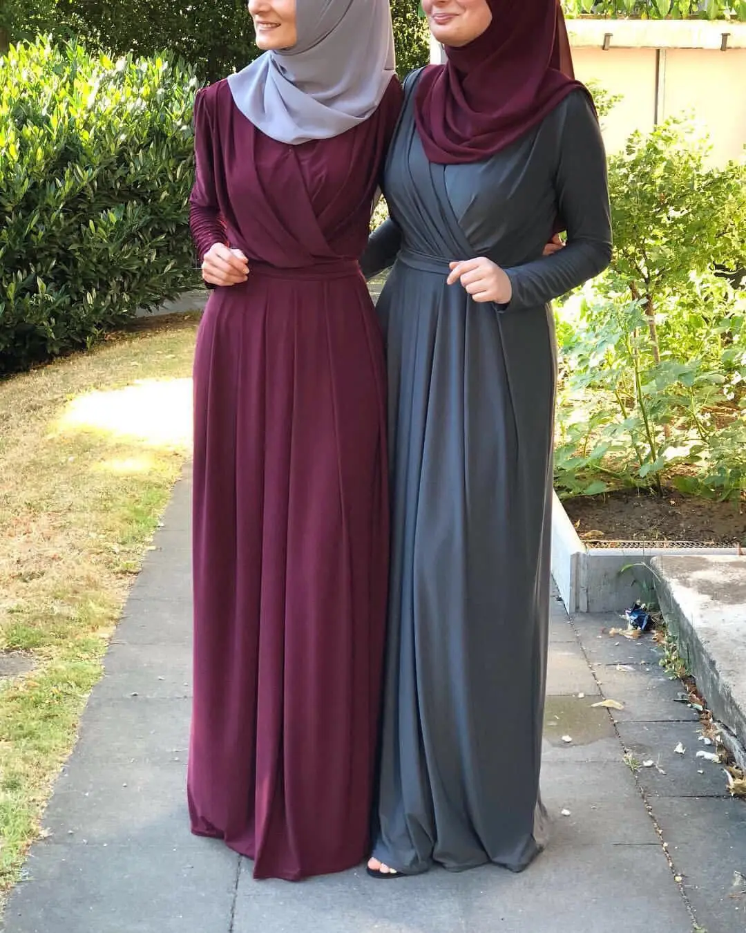 

2013Eid Elegant Muslimah Silky Pleated abaya Turkish Singapore full length Jilbab Dubai female Muslim Islamic muslim abaya