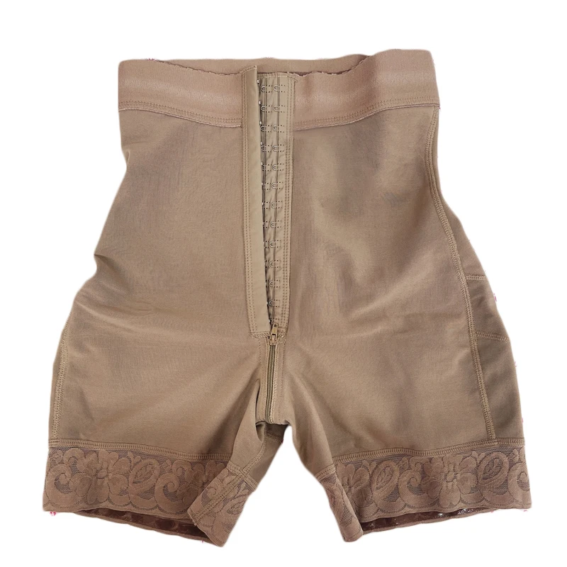 Женское нижнее белье с эффектом пуш-ап