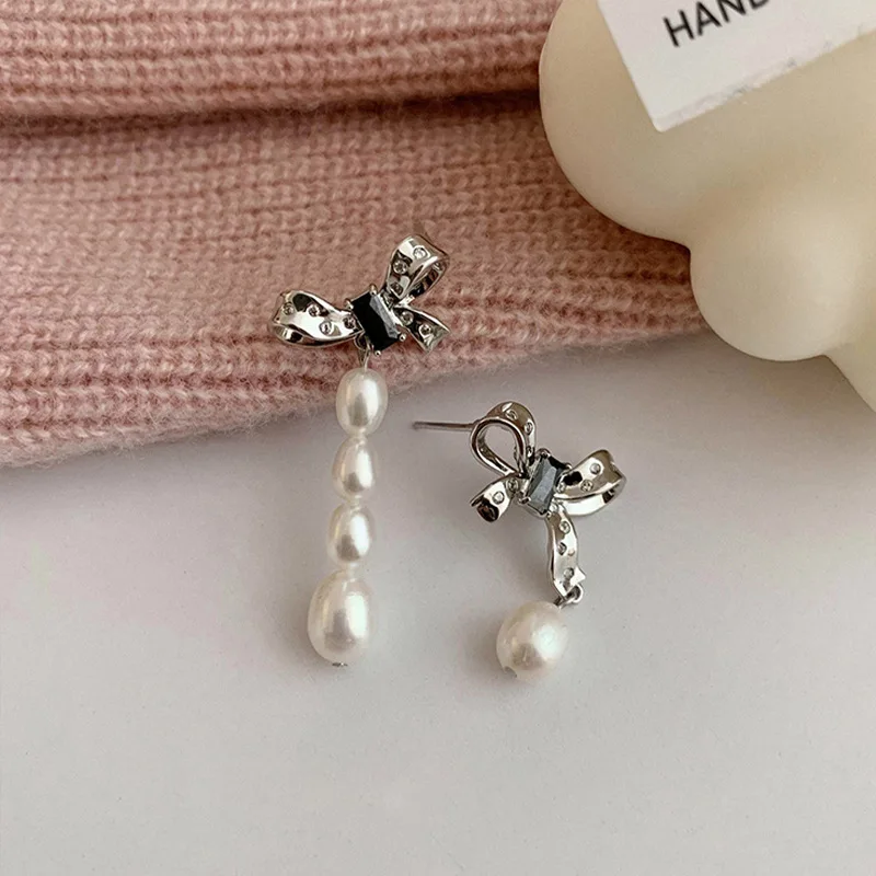 

Prevent Allergy Silver Pearl Stud Earrings for Women Trendy Elegant Bowknot Geometric Party Jewelry Wedding Accessories Gifts
