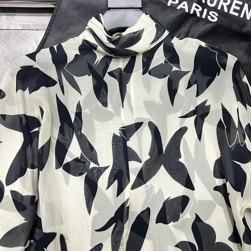 Рисунок 6 - Женская прозрачная блузка в стиле ретро