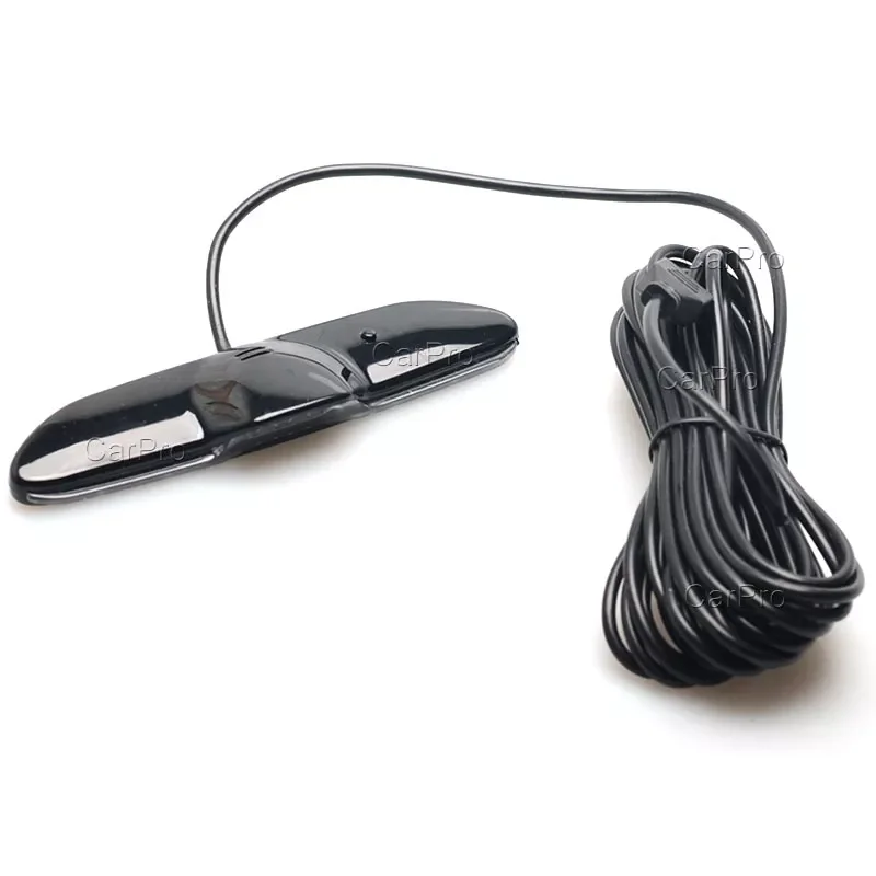 

Система парковочных датчиков, подсветка монитора, дисплей в комплекте, фотопомощник