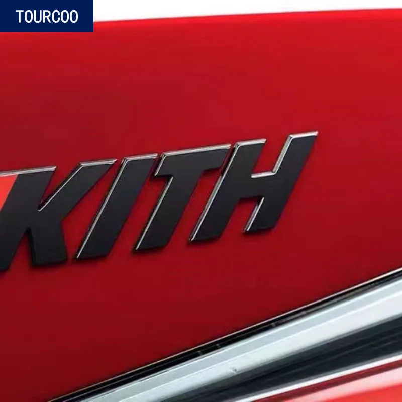 

Наклейка на заднюю дверь для BMW M4 Kith