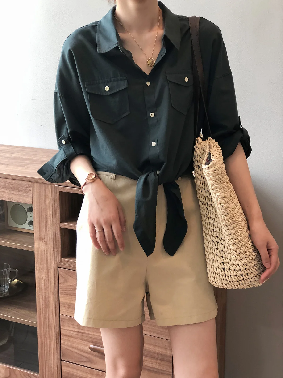 

Autumn New Vintage Korean Style Loose and Fashionable Belted Women’s Shirt - Adding A Stylish and Trendy Touch To Your Wardrobe