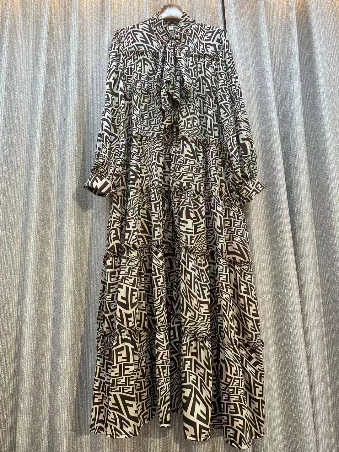 Женское подиумное модное осеннее повседневное свободное платье с длинным