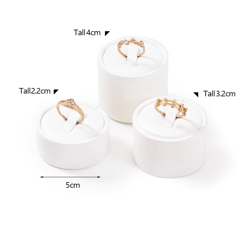 

Кожаная подставка для украшений WILLJANE