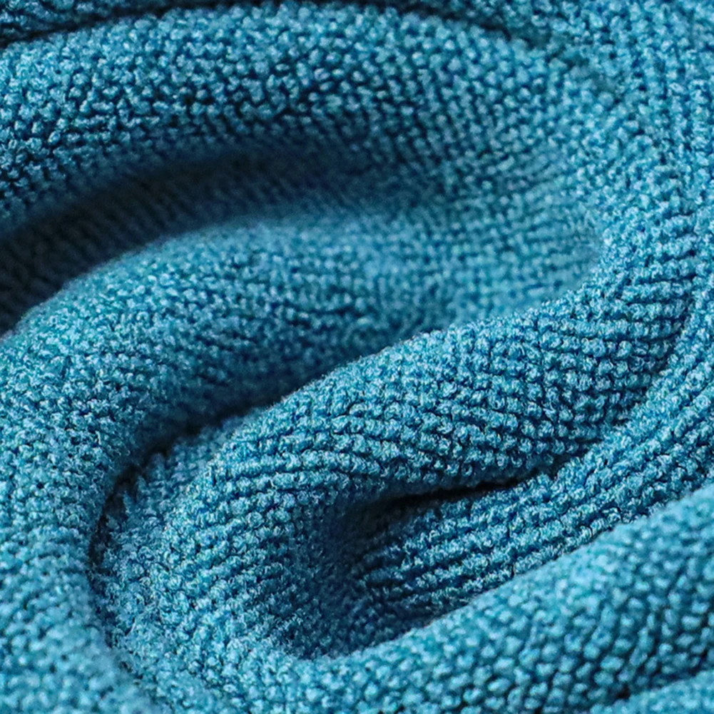 

Car Cleaning Cloth High Quality and Ideal Size Chamois Leather and Coral Fleece Car Cleaning Towels with No Deformation!