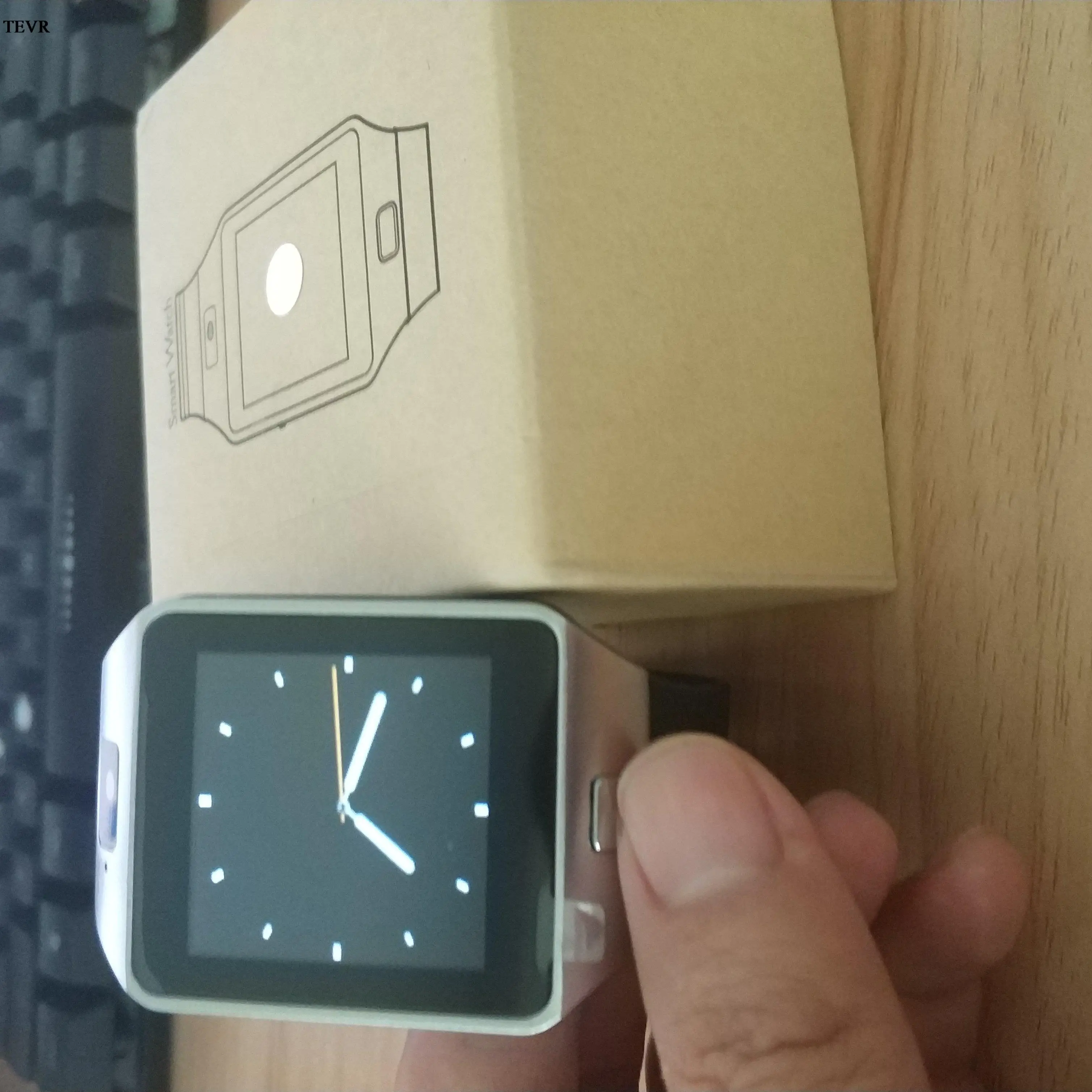 

Connected Men Smart Watch DZ09 With Sim Card Dial Call Answer Call Smartband Sport Waterproof Pedometer Facebook Twitter Sync