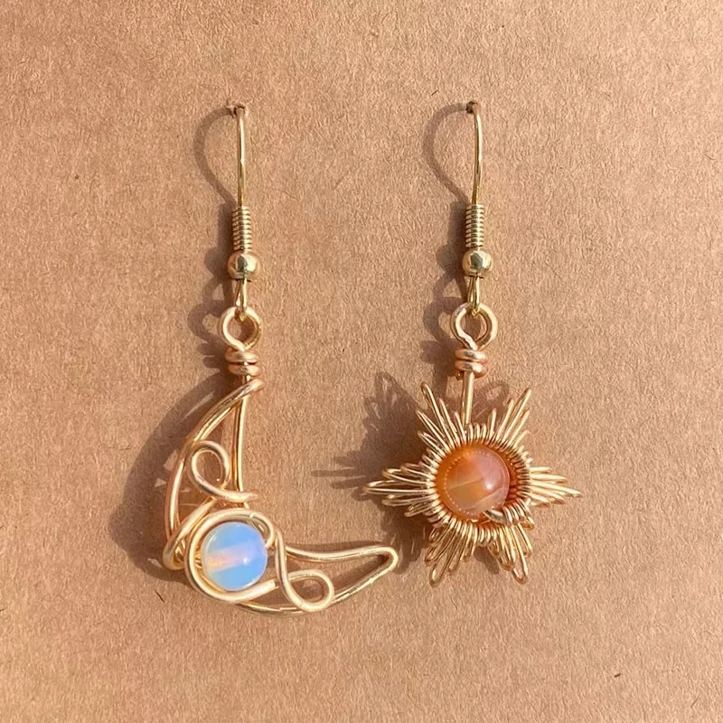 

New Bohemia Sun and Moon Drop Earrings for Women Healing Natural Stone Wire Wrapped Pendant Earrings Jewelry Accessorise H224