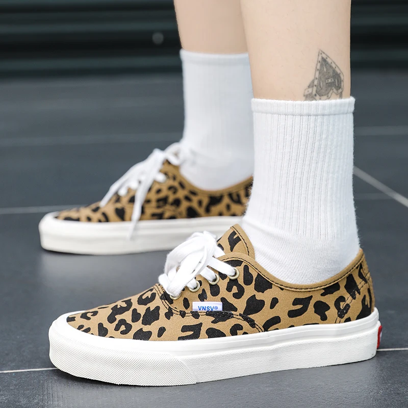 Кеды женские износостойкие холщовые кроссовки с леопардовым принтом плоская