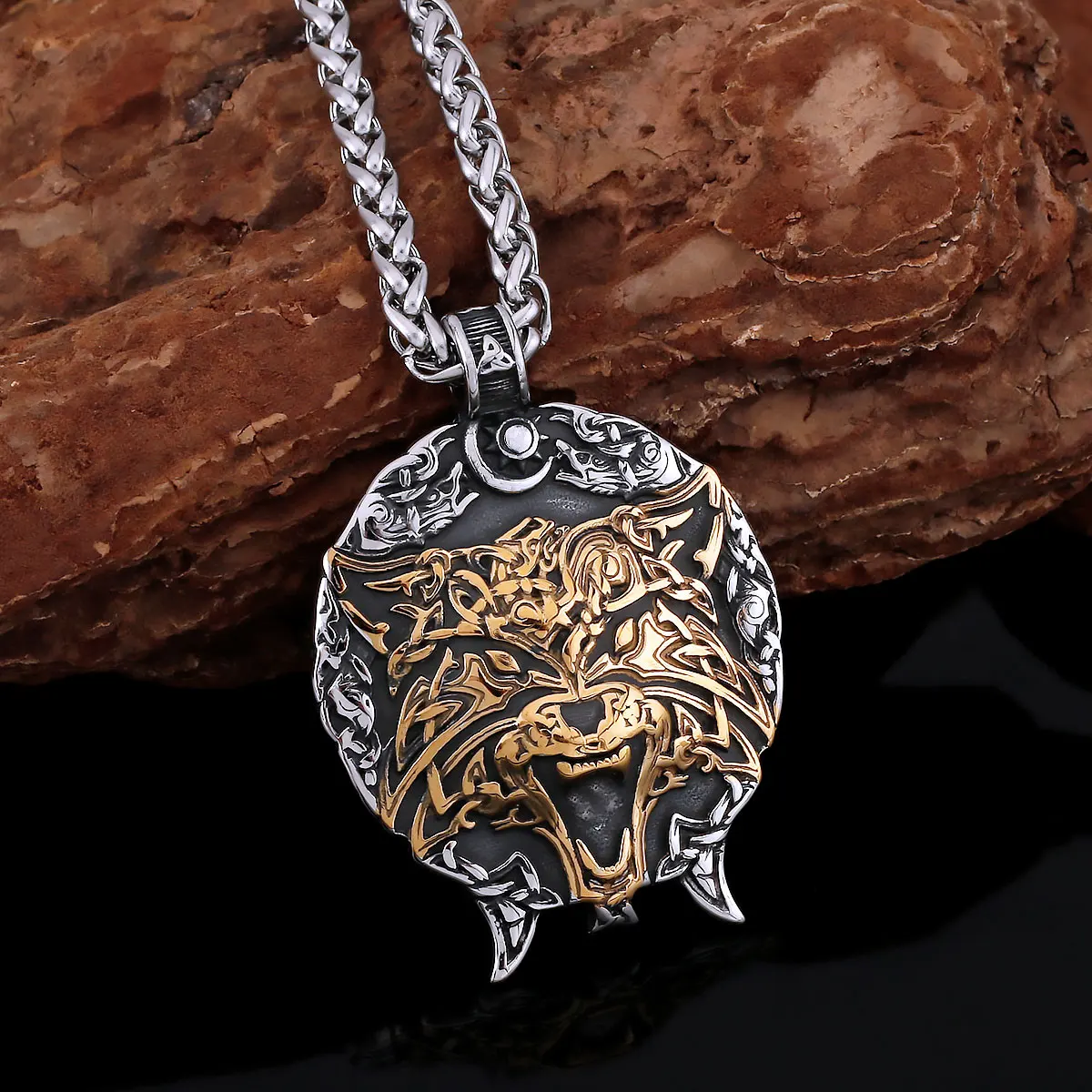 

New Animal Wolf Head Viking Stainless Steel Necklace Nordic Odin Men's Rune Pendant Amulet Jewelry Fashion Punk Charm Chain
