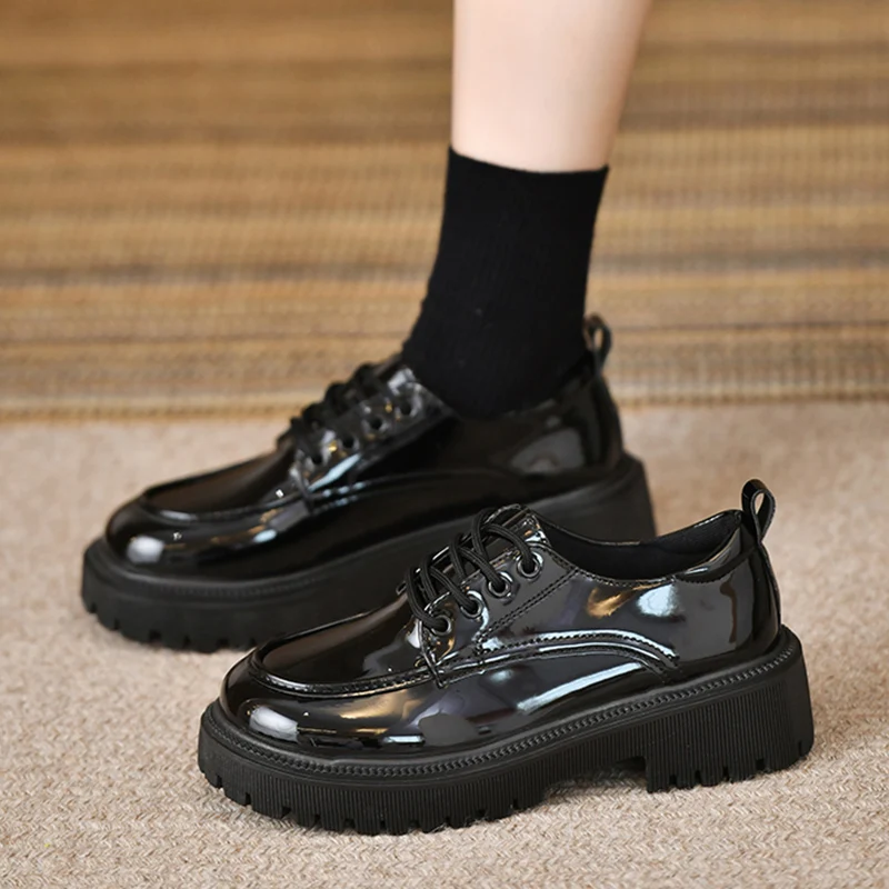 

Black Patent Leather Oxford Shoes Woman Apring Autumn Slip-On Platform Flats Woman Thick Bottom Office Shoes Zapatillas Mujer