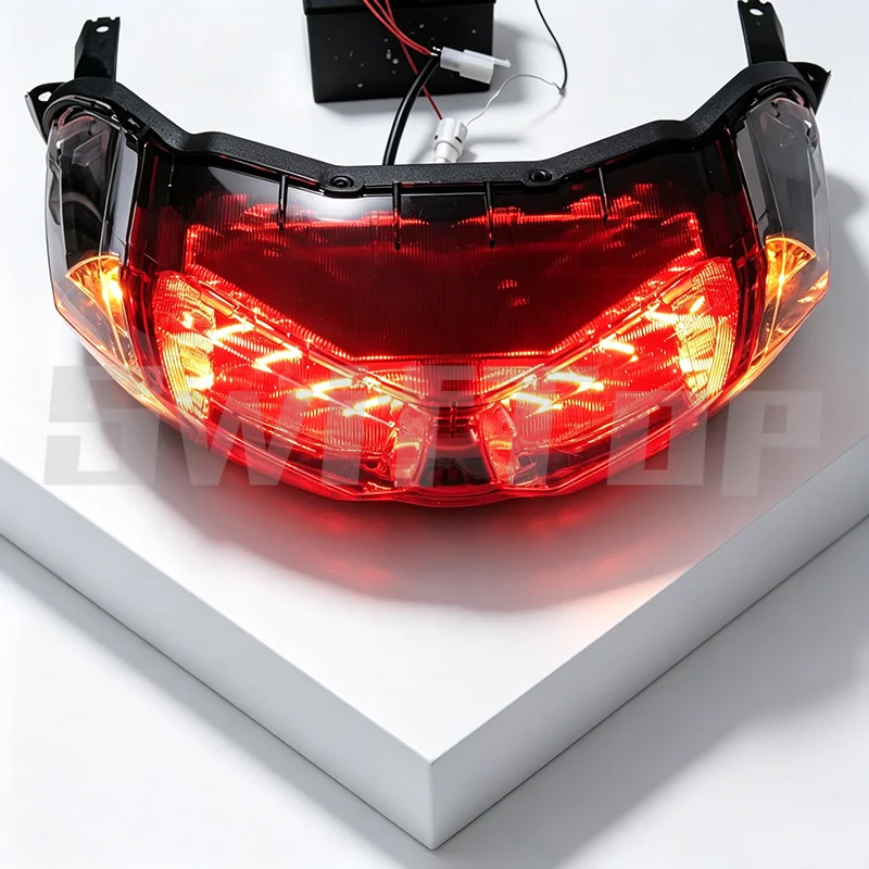 Фото Подходит для Yamaha 2020-2023, задний фонарь для мотоцикла Yamaha Nmax155, светодиодный интегрированный задний фонарь NMAX 155 N-MAX 125 2021 2022 №2