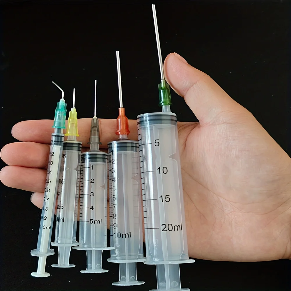 

Набор Из 14 Пластиковых Шприцев С Тупыми Иглами Различных Размеров (от 1 Мл До 60 Мл) Для Дозирования, Измерения, Научных Работ