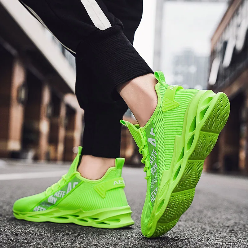 Green Running Shoes Men Ultralight Blade Sneakers Breathable Sports Shoes Male Sneakers Outdoor Athletic Shoes Men Gym Trainers