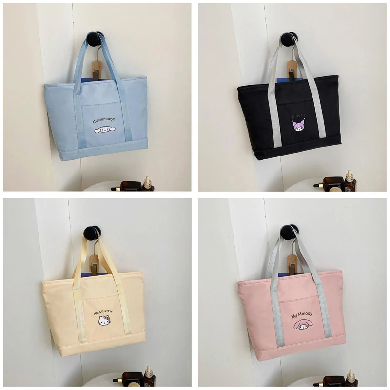 

Sanrios Kawaii Cinnamoroll My Melody Kuromi Hellokittys Zipper Type Canvas Cosmetic Handbag and Portable Bento Lunch Bag Gift