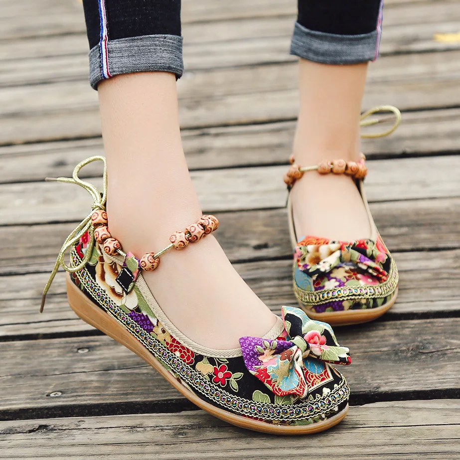 

autumn 2023 New National Style Cloth Shoes Embroidered Shoes Flat Chinoiserie Beaded Large Women's Shoes
