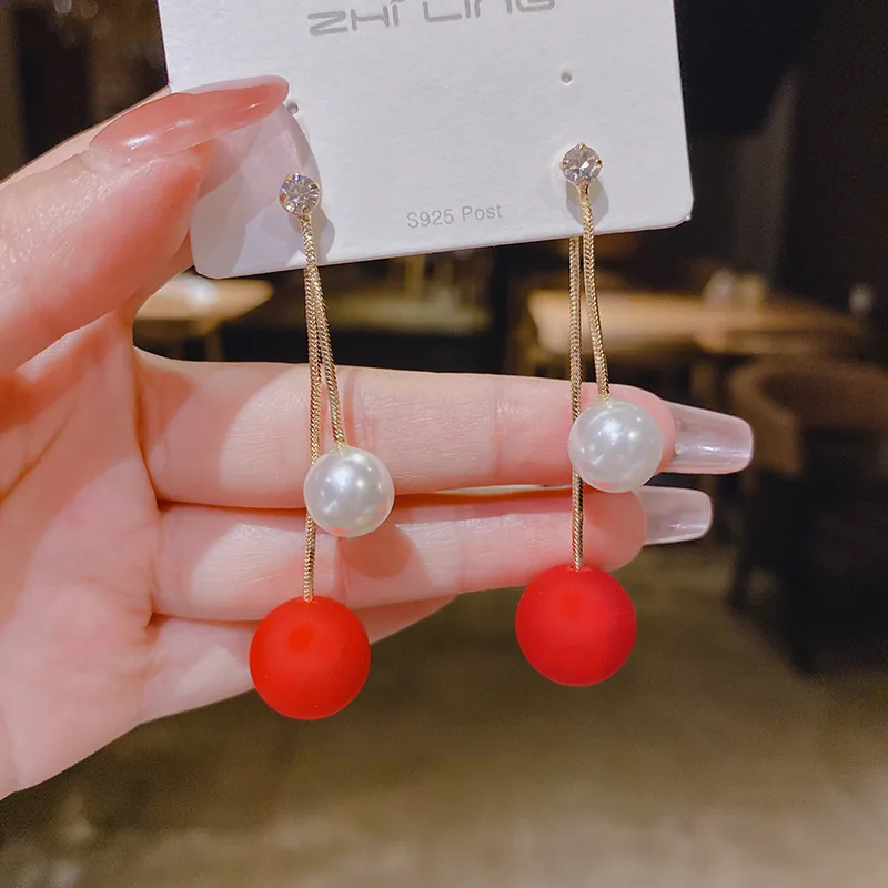 

S925 Silver Needle New Red Temperament Simple Earrings Women's Long Tassel Net Red Earrings Korean Imitation Pearl Earrings