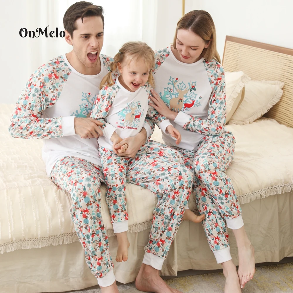 

OnMelo Family Pajamas Set Christmas Family Matching Homewear Outfits Sleepwear Mommy And Me Clothes Family Christmas Look Pyjama