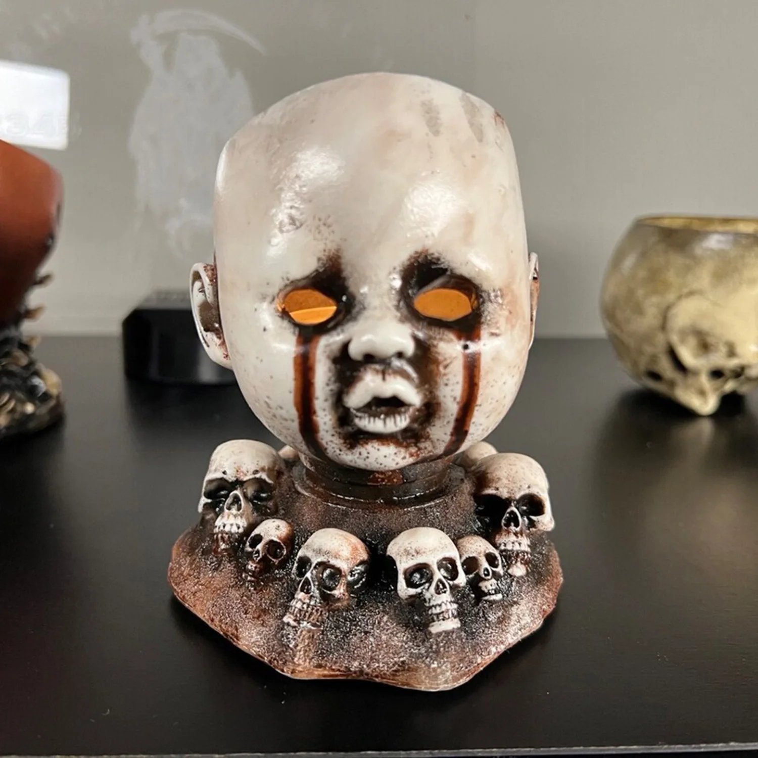 

Halloween Haunted Head Baby Doll Resin Statue Scary Craft Ornament Decoration Prop Scary Ghost Babies Adornment