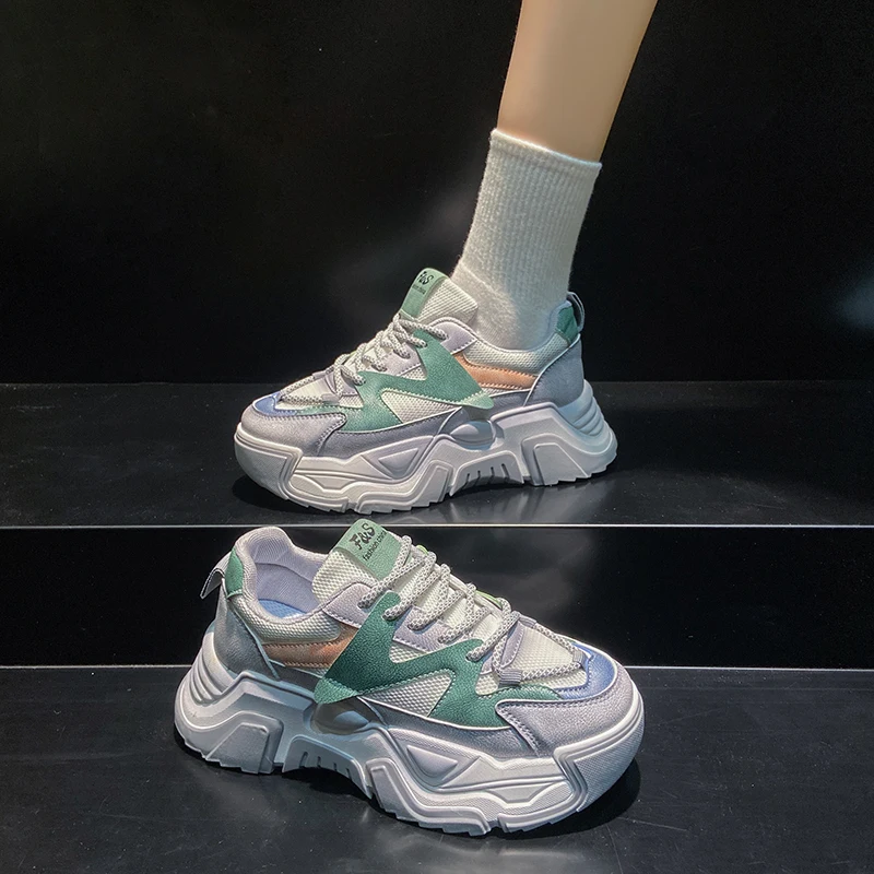 

Design Women Sneakers Cute Pink Chunky Shoes Ladies Breathable Mesh Trainers Women's Light White Sport Shoes